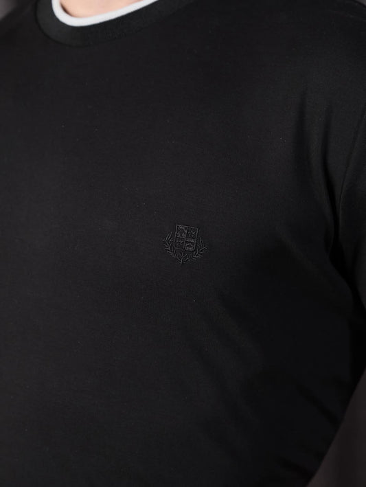 Erkek Siyah Nakışlı Tişört